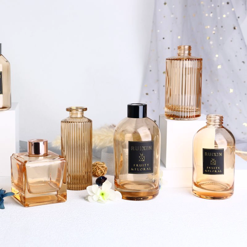 Ribbed Round Amber Glass Diffuser Bottles with Caps
