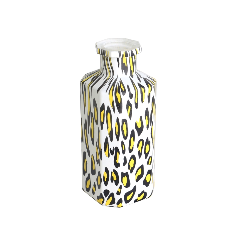 Wassertransfer fertiger Leopardenmuster runde Glasdiffusorflasche