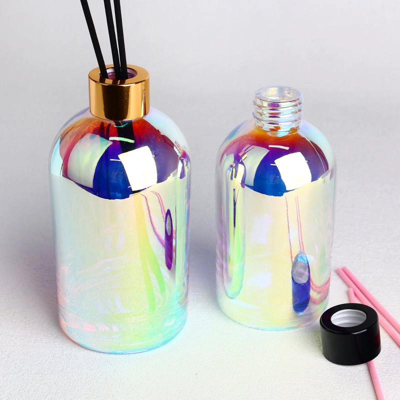 Electroplated Round Glass Diffuser Bottles with Caps and Screw Neck