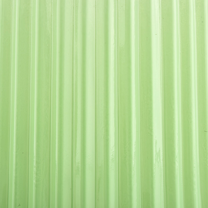 green glass candle vesel with stripes pattern 200ml