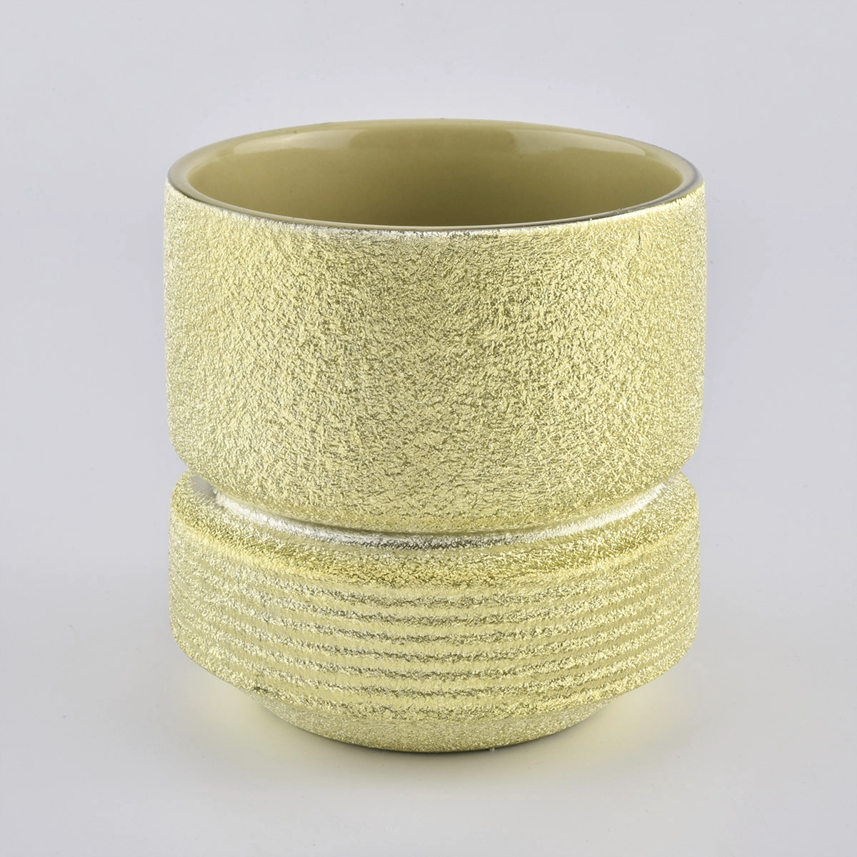 Unique Gold Ceramic Candle Vessels For Party Decoration