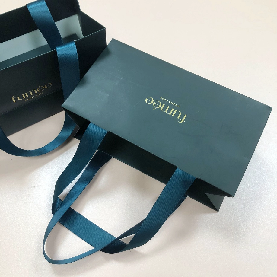 Yadao green printing paper bag with ribbon handle