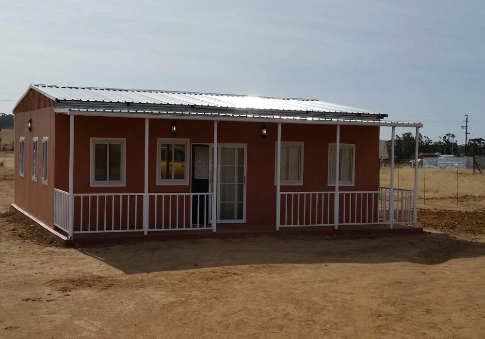 prefab house manufacturer