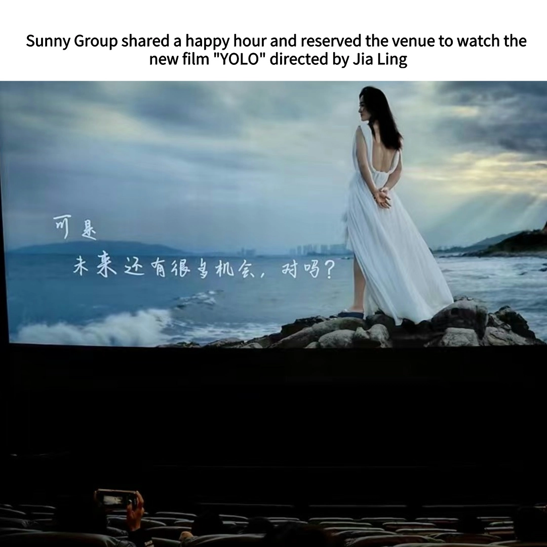 Sunny Group shared a happy hour and reserved the venue to watch the new film Sunny Group shared a happy hour and reserved the venue to watch the new film