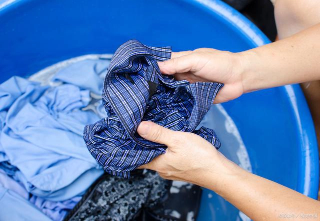 Grundkenntnisse über das Waschen von Kleidung mit Interlining Grundkenntnisse über das Waschen von Kleidung mit Interlining
