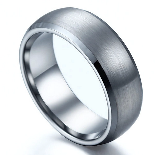8mm Comfort Fit Klassischer Wolframkarbidring mit abgeschrägter Kanten gebürstetes Zentrum