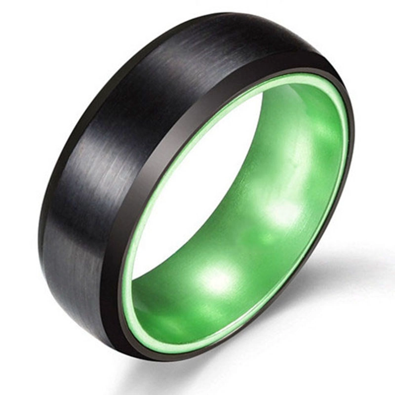Heißer Verkauf 8mm Matte Fertig Schwarz Wolframkarbidring mit grünem Aluminium Innenband China Lieferant