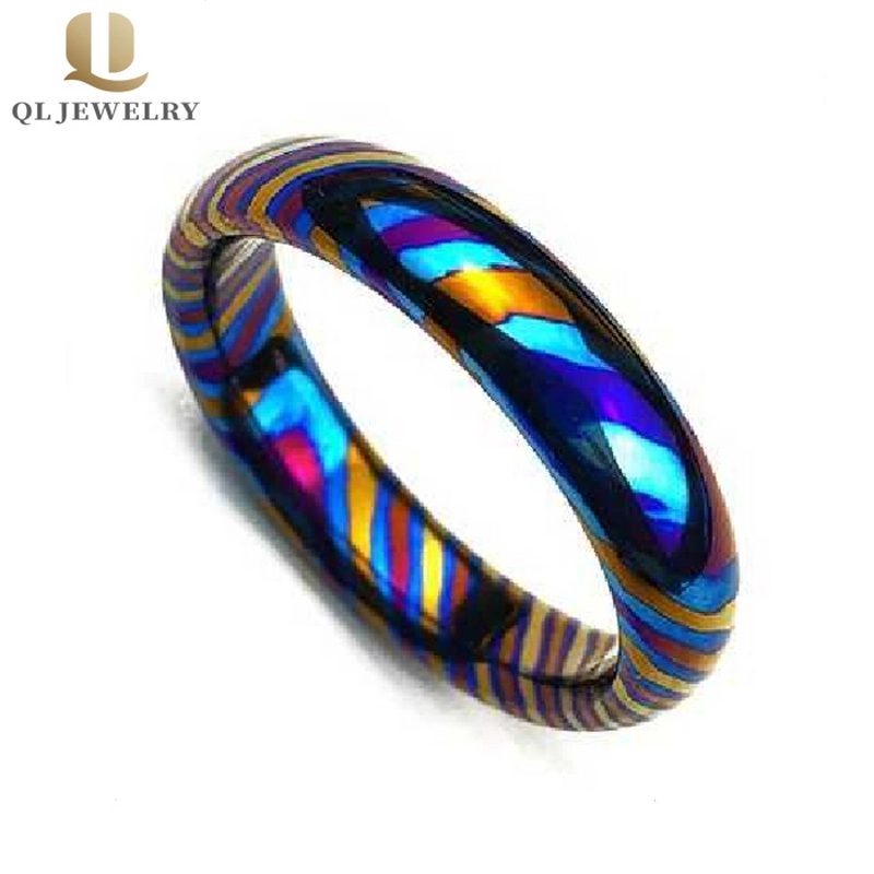 Einzigartige 4mm gewölbte Tricolors Zircuti Ring Timascus Ring Hochzeit Bands China Lieferant