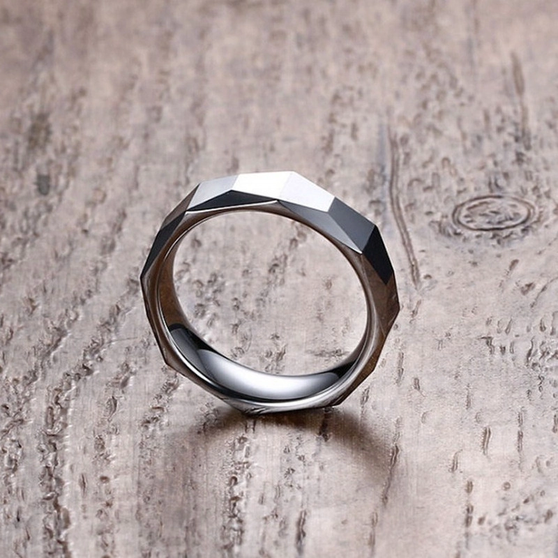 Heißer Verkauf 5.5mm High Polished MEN \ SAFED Wolframkarbidring für Frauen
