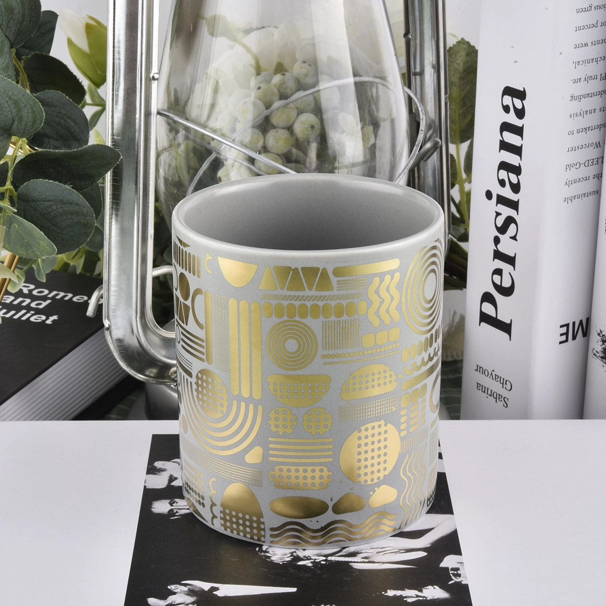 Luxury Matte Ceramic Candle Holder With Gold Printing Luxury Matte Ceramic Candle Holder With Gold Printing