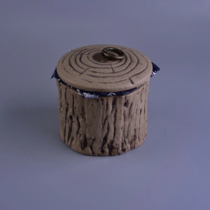 Bougeoir en céramique marron en forme d'arbre avec couvercle