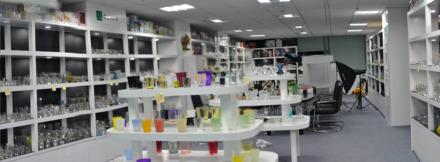 Sunny Glassware showroon Sunny Glassware showroon