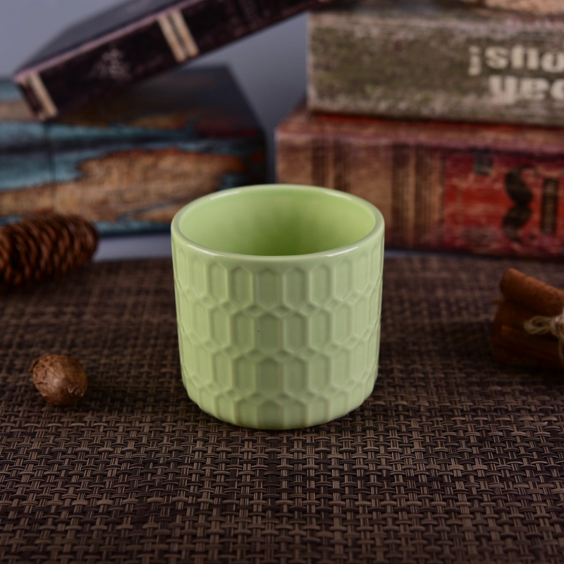 Flower Pattern Debossed Colorful Ceramic Candle Holder With Wooden Lid