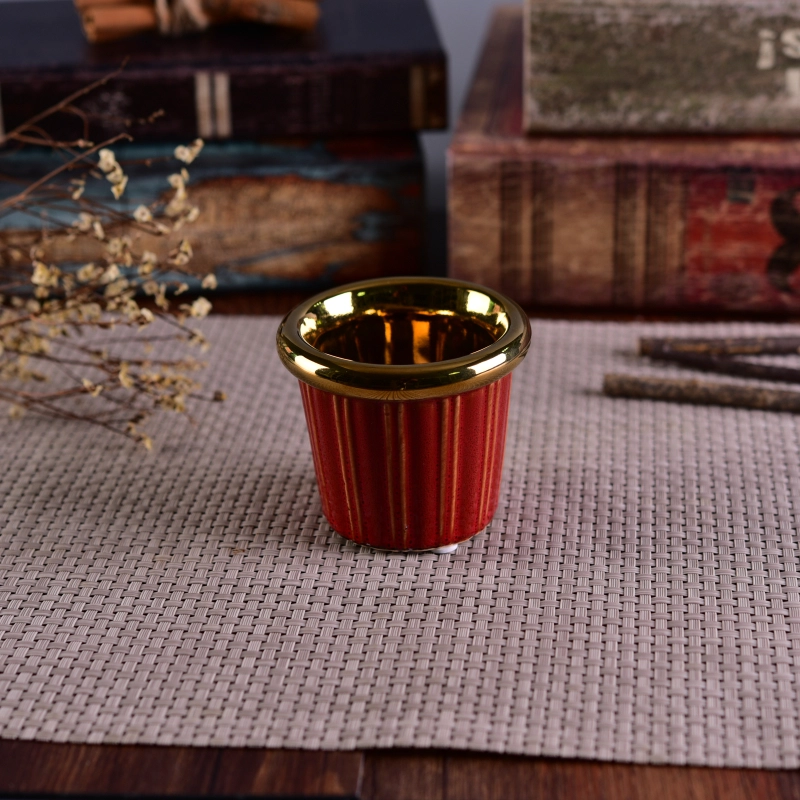 Decorative Golden Electroplated Fancy Glazed Ceramic Candle Holder