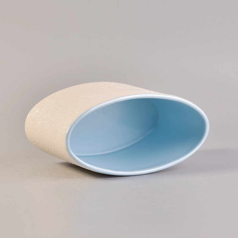 Pearl dot glazed ellipse ceramic soy wax candle holders Pearl dot glazed ellipse ceramic soy wax candle holders