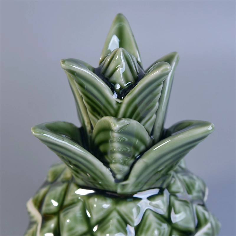 370ml Green Glazed Pineapple Ceramic Candle Holders Sets with Lids 370ml Green Glazed Pineapple Ceramic Candle Holders Sets with Lids