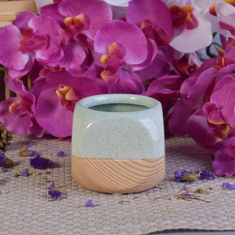 ceramic candle jar with wooden base