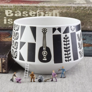 1L ceramiczne słoiki zdobione czarną gitarą