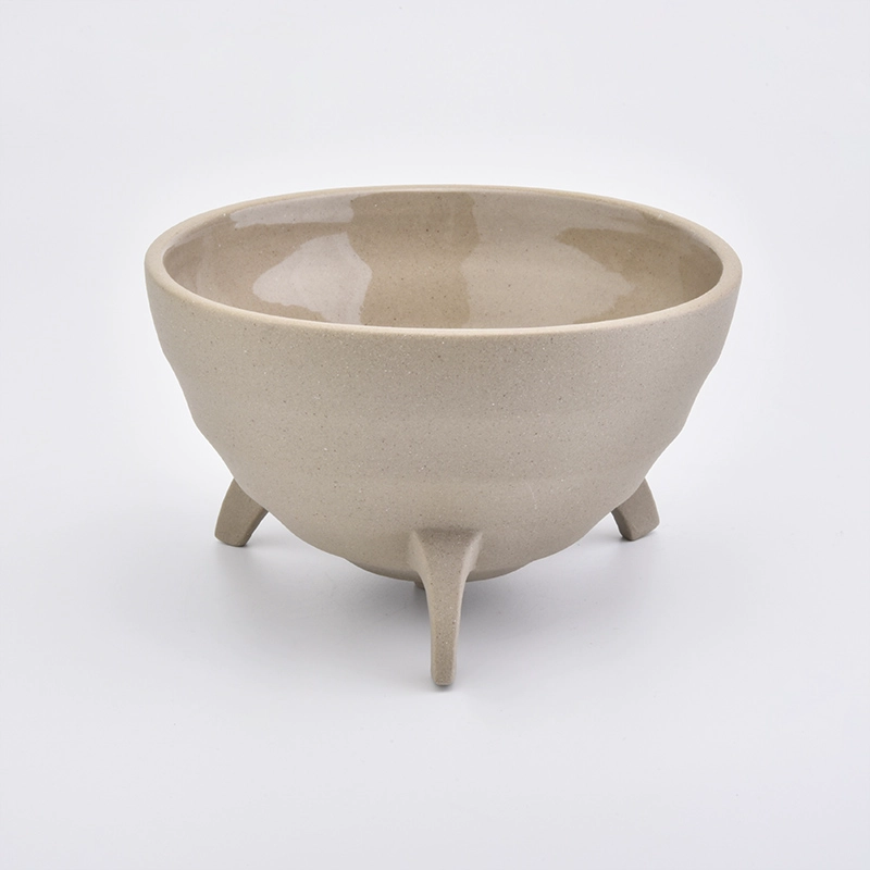 Unique design ceramic candle vessels for home fragrance Unique design ceramic candle vessels for home fragrance