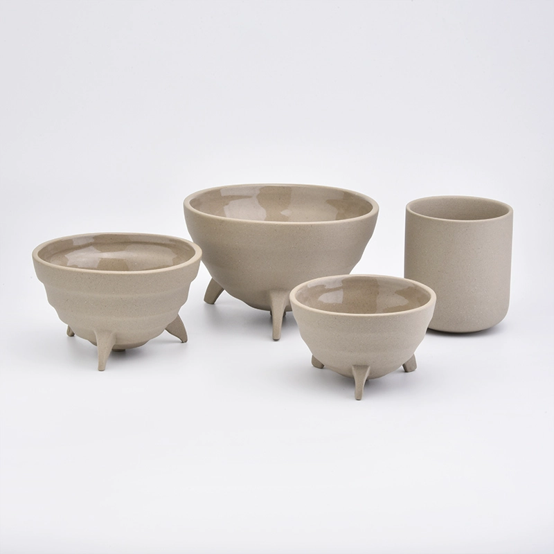 Unique design ceramic candle vessels for home fragrance Unique design ceramic candle vessels for home fragrance