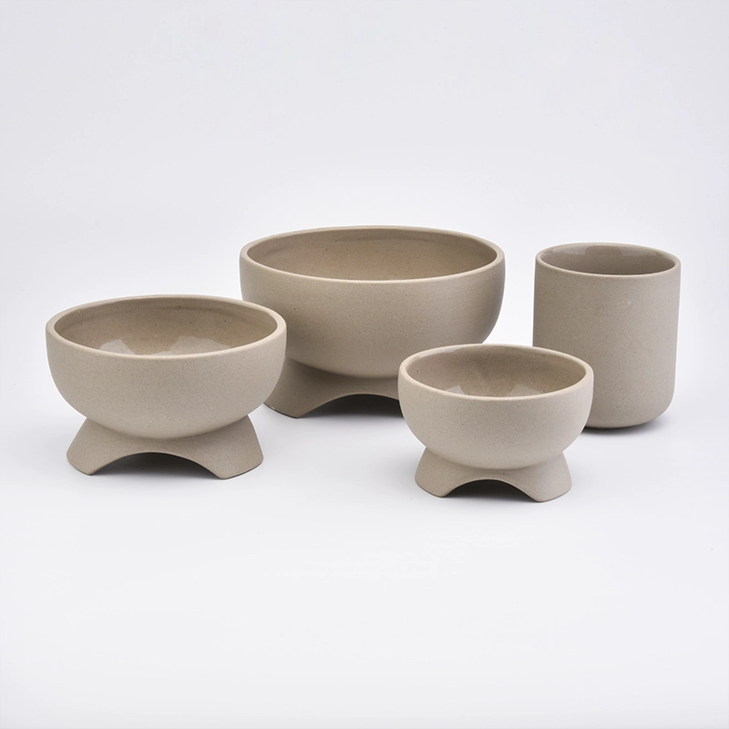 Unique design ceramic candle vessels for home fragrance Unique design ceramic candle vessels for home fragrance