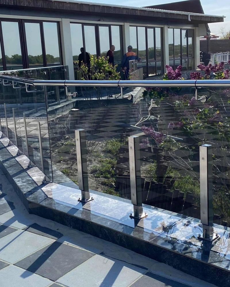 Nouveau design Balustrade en acier inoxydable court pour la balustrade en verre