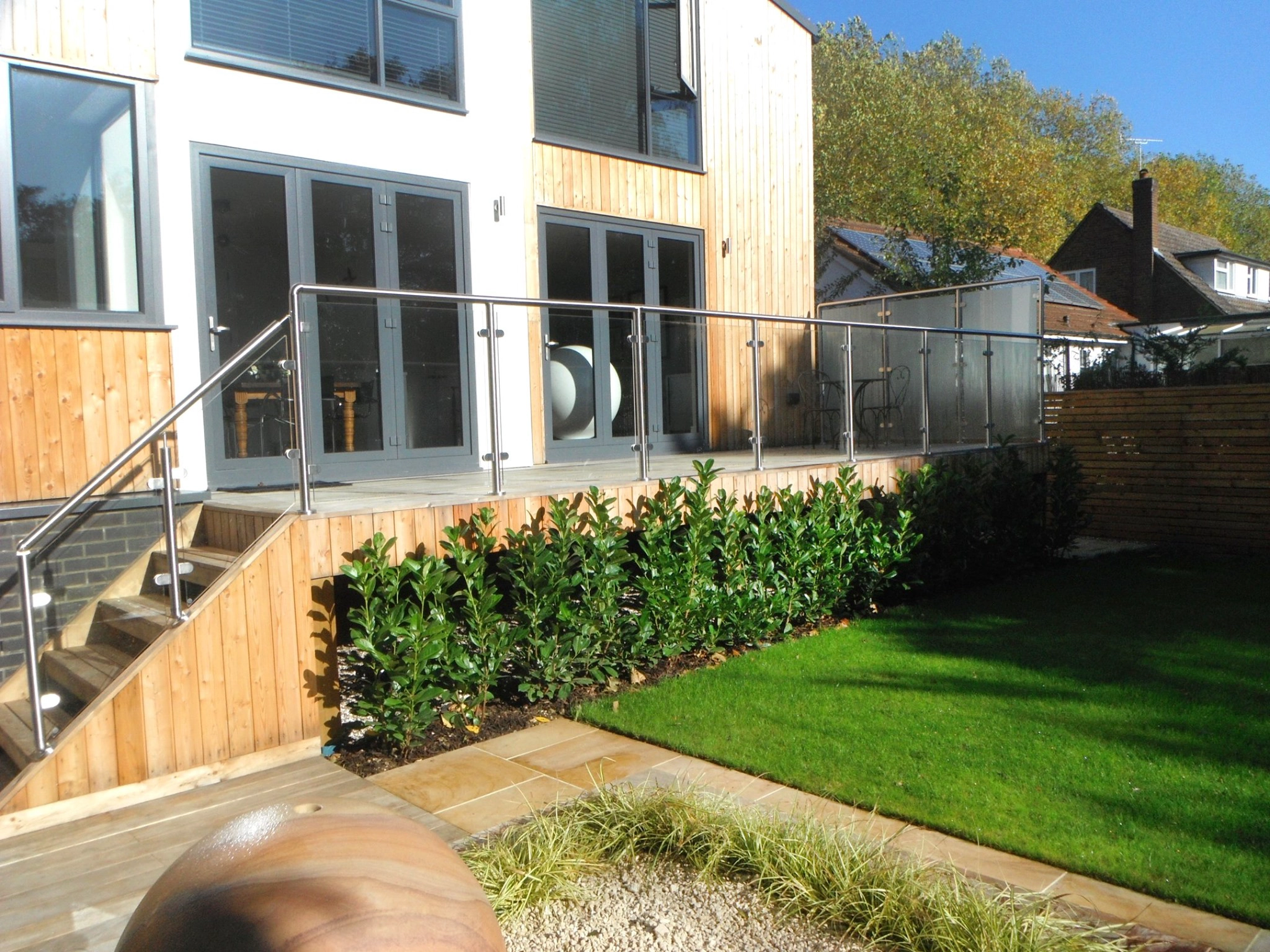 Outdoor Glass Railing System China Factory, SS304 SS316 Deck Porch Balcony Glass Balustrade