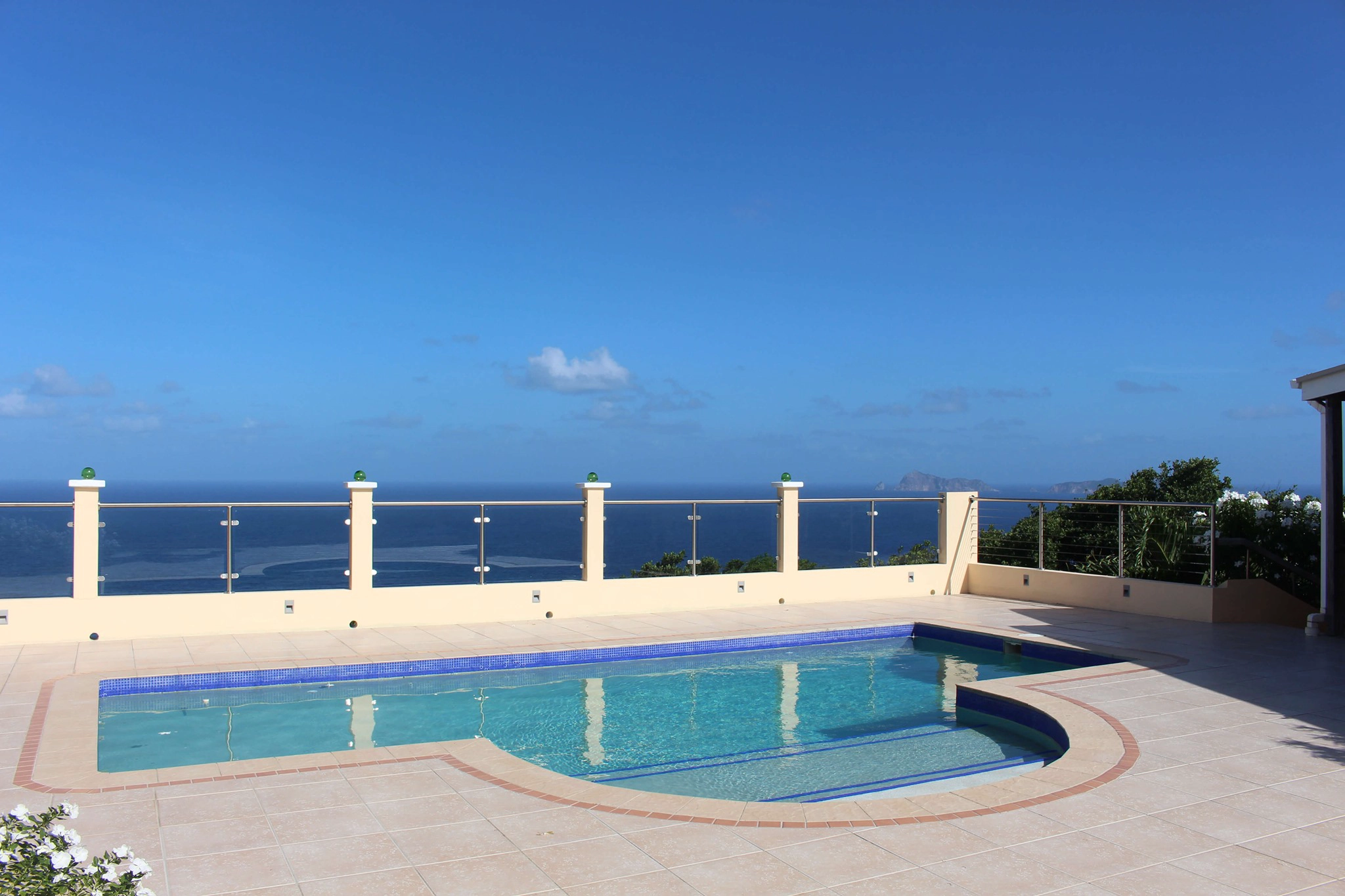 Outdoor Glass Railing System China Factory, SS304 SS316 Deck Porch Balcony Glass Balustrade