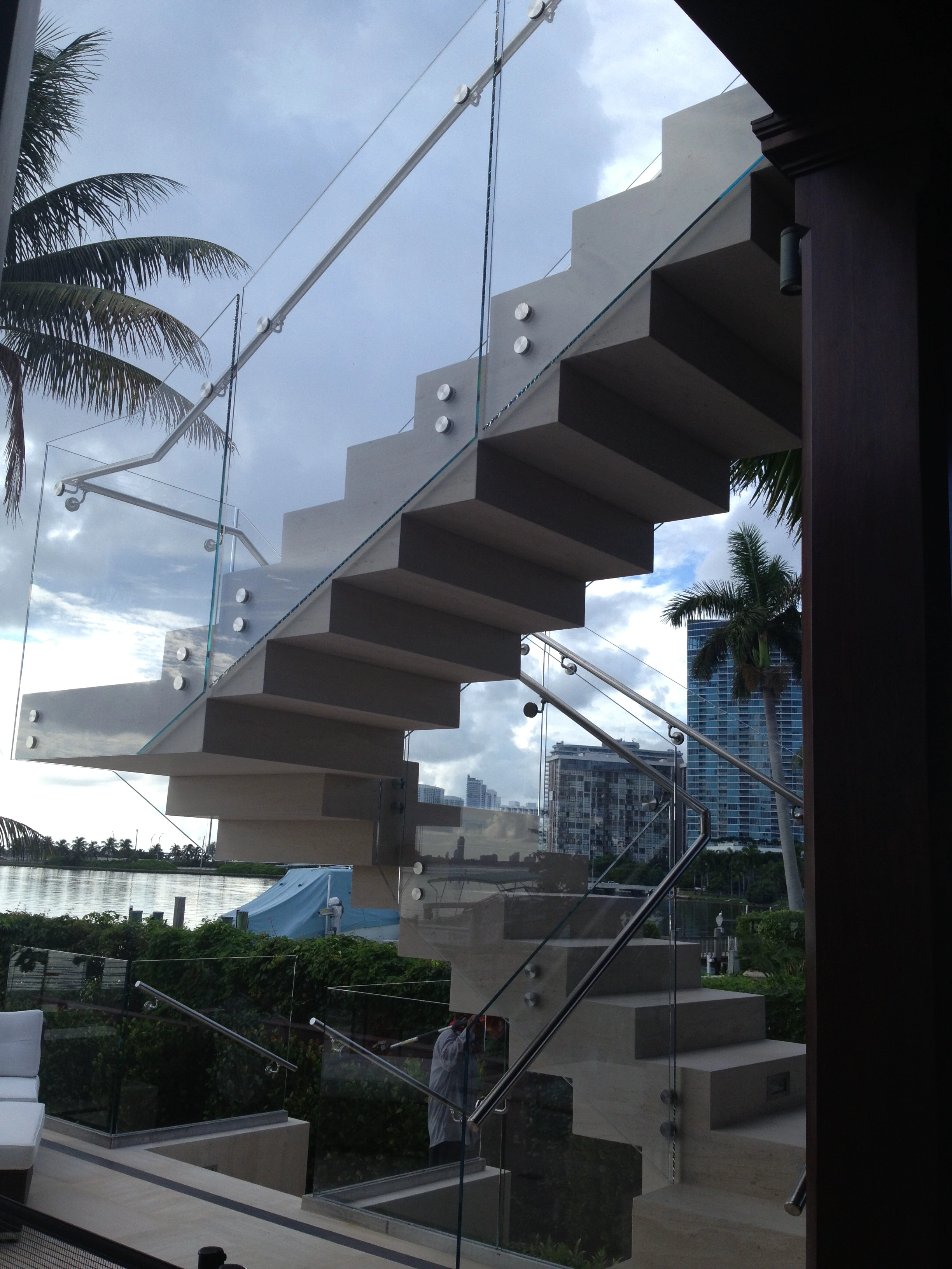 Heavy Duty Marine Grade SS316 Glazen Balustrade Standoff Pins voor Frameloze Balkon Trap Balustrade, Past op 3/8