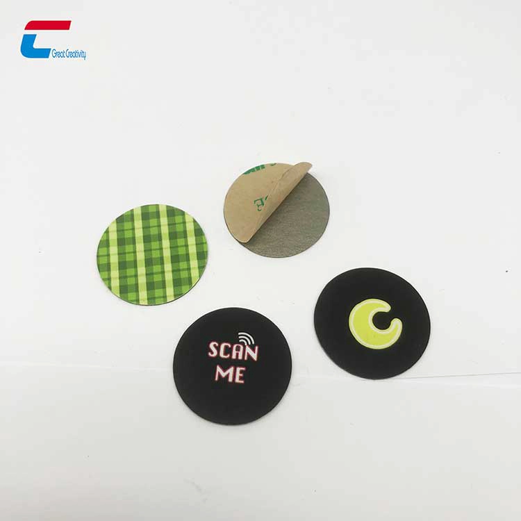 Κίνα Προσαρμοσμένο αυτοκόλλητο 13,56 Mhz Ferrite NFC Adhesive Anti-Metal Tag NFC Κατασκευαστής κατασκευαστής