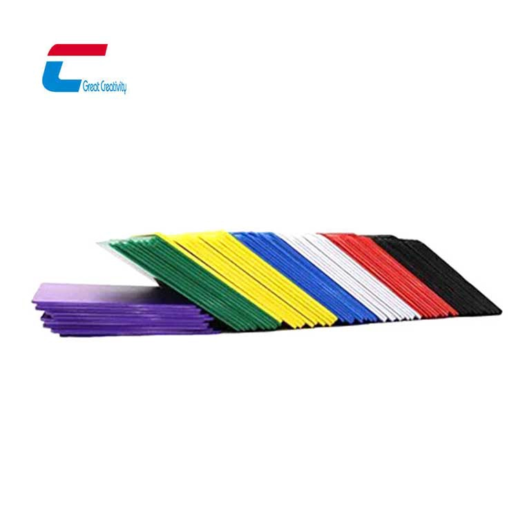 China Custom Blank Solid Color NFC Business Card Colored PVC RFID Cards Manufacturer manufacturer