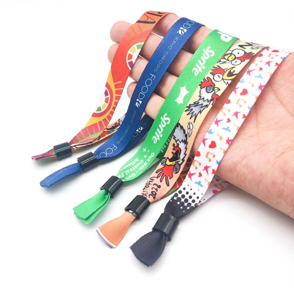porcelana 2024 Fabric de impresión personalizada Pulsera de pulsera de impresión de poliéster de pulsera para eventos del festival fabricante