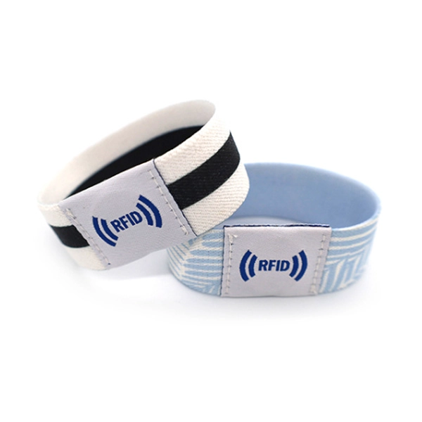 Trung Quốc Vòng đeo tay HF RFID để kiểm soát truy cập Vòng tay thông minh dùng một lần cho các hoạt động sự kiện công cộng Công viên F08 nhà chế tạo