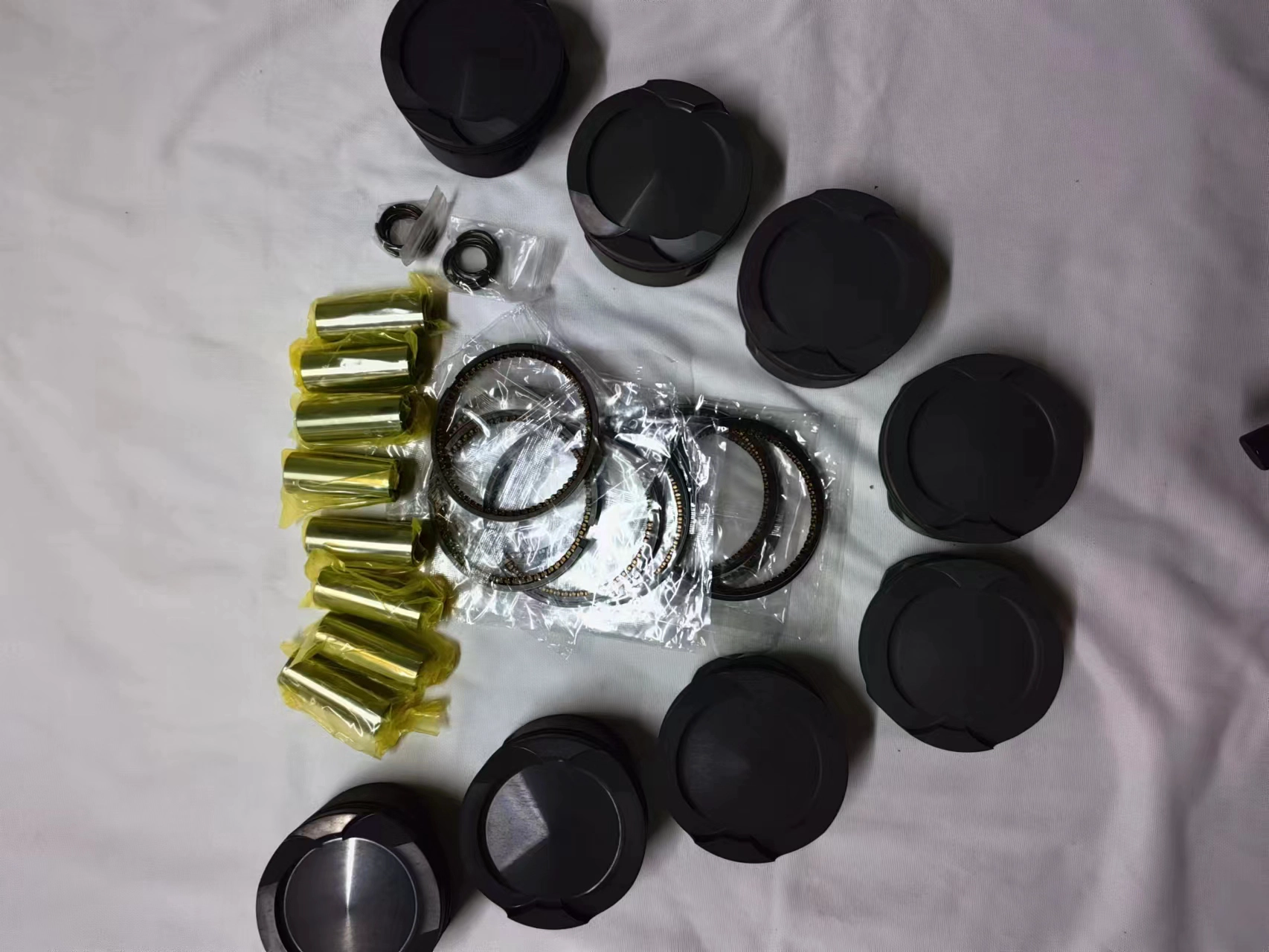 S63 S63B44 89mm Forged 4032 Aluminum Pistons Forged 4340 Steel Connecting Rods Set Standard Size for BMW F12 F13 F06 M6 S63TU V8