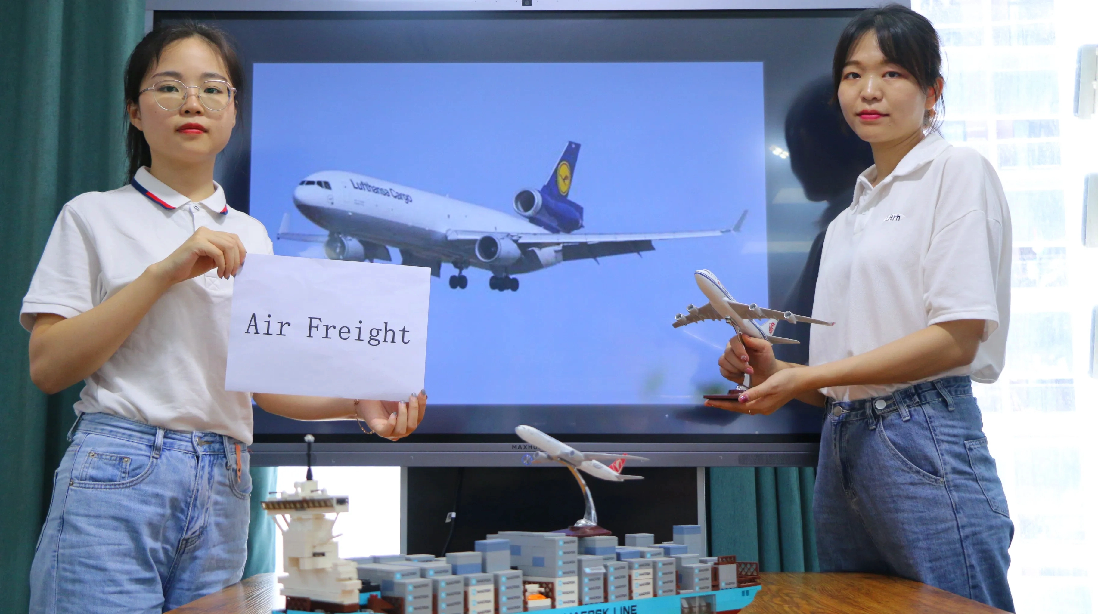 Shipping Agent door to door from China to Canada Toronto shipping agent express delivery by Air Shipping Agent door to door from China to Canada Toronto shipping agent express delivery by Air