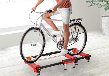 China Escolha você mesmo os presentes de Natal - recomendação para comprar um treinador de bicicleta fabricante