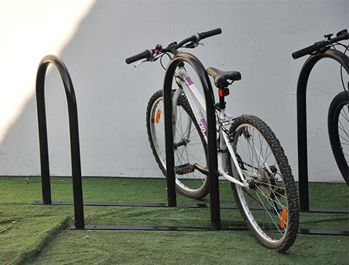 China Cremalheira de estacionamento da bicicleta nova na Plaza de Springfield fabricante