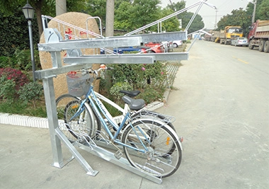 China Ao ar livre bicicletário cremalheira: double deck bicicleta fabricante