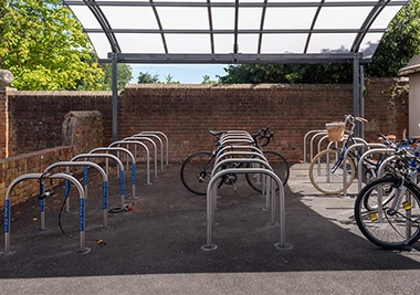 China Instalação de bicicletários perto da estação de metrô fabricante