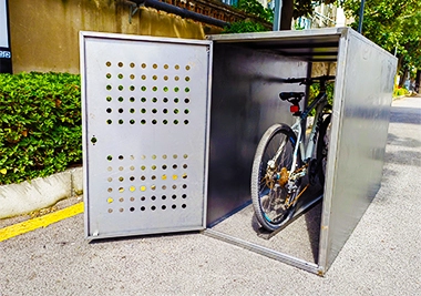 China Choosing a Bike Stand Outdoor From A Security Perspective manufacturer