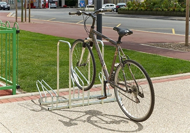 China How to Judge the Quality of a Bicycle Parking Rack manufacturer