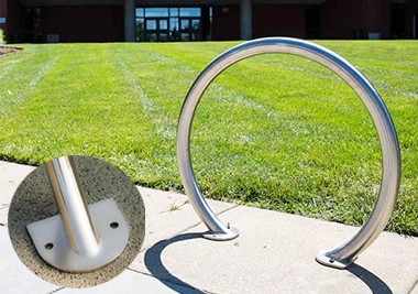 China Why Stainless Steel Is the Best Material for Outdoor Bike Racks manufacturer