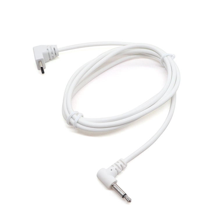 Cina Cavo audio ad angolo retto da tipo C a jack audio da 3,5 mm produttore