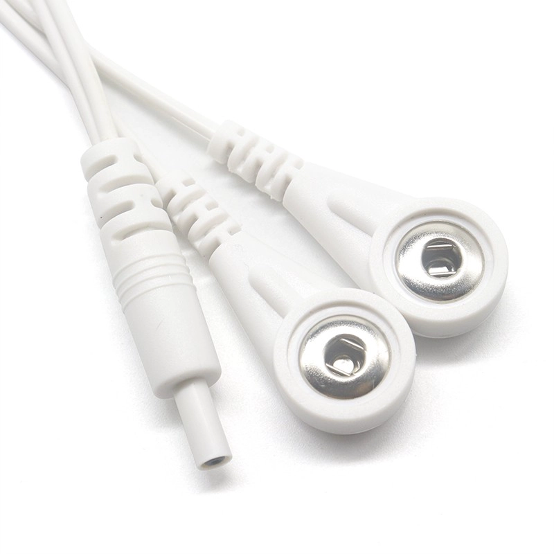 Customized DC 2,35 mm Sicherheitsstecker in Dual 3,5 mm Elektrode Female Snap Cable | Dongguan ISO13485 zertifizierter medizinischer Kabelhersteller
