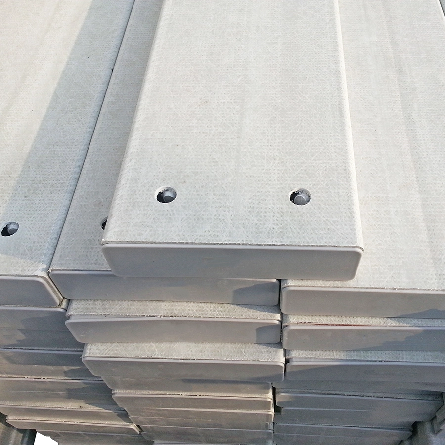 المضادة للتآكل Pultruded Crossbeam Fiberglass Reinforced Plastic FRP GRP Profiles