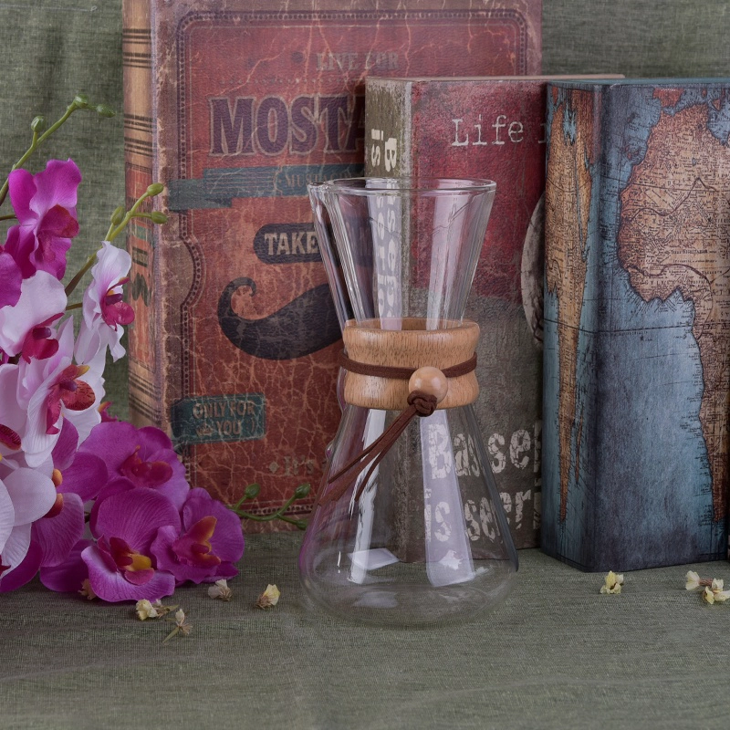  Wholesale Transparent High Borosilicate Glass Flower Bottle water Jug