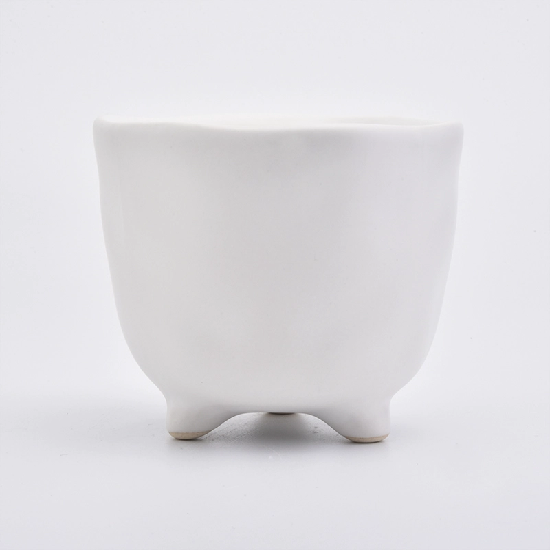 Round shape ceramic jars matte white candle holders in bulk