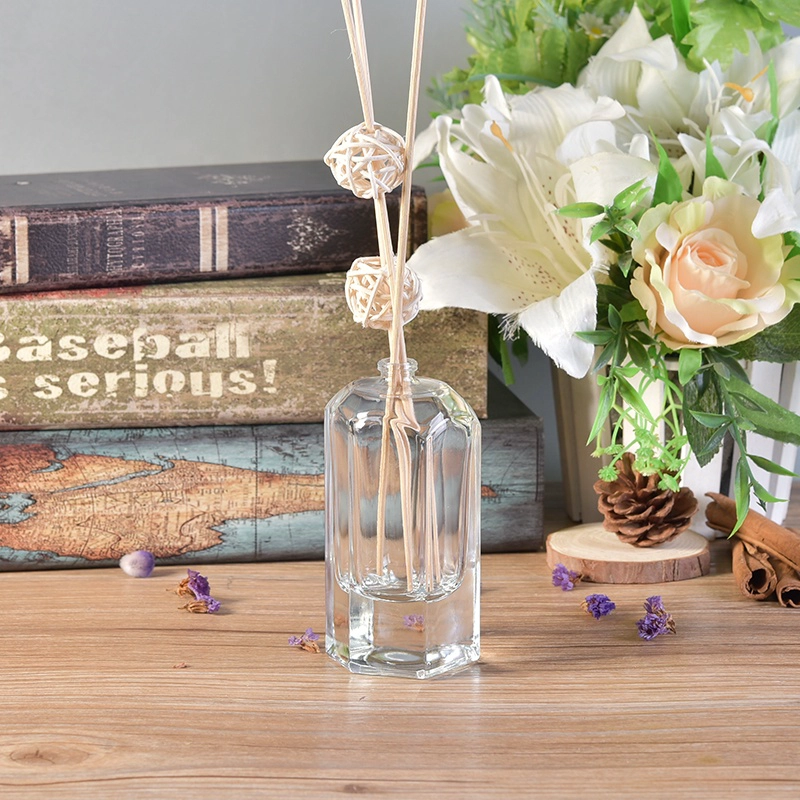 100ml ODM Transparent hexagon crystal glass container oil essential perfume spray bottles factory