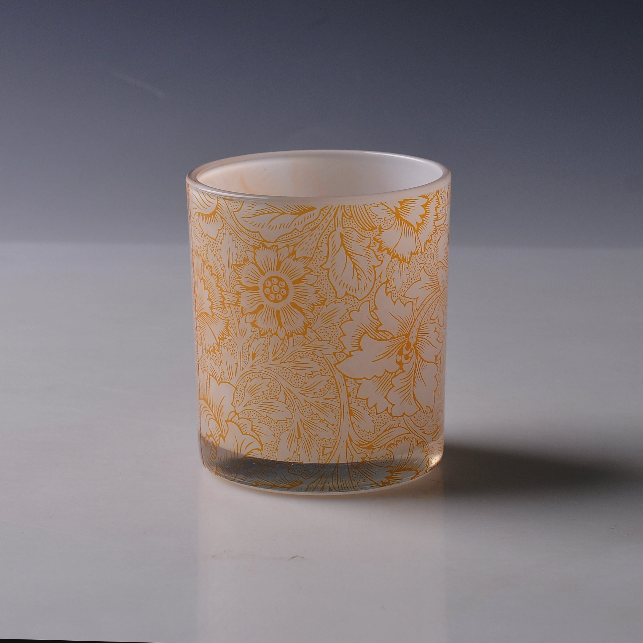 Wholesales electroplated golden candles in glass jar with wood lid