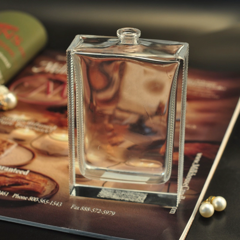 110ml Transparent borosilicate glass container oil essential square perfume spray bottles factory